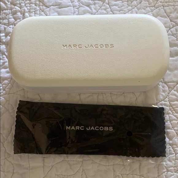 Marc Jacobs Accessories - Marc Jacobs Sunglasses Hard Case